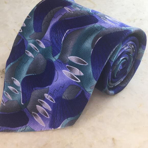 JERRY GARCIA BLUE ABSTRACT ALL SILK TIE - Picture 13 of 15